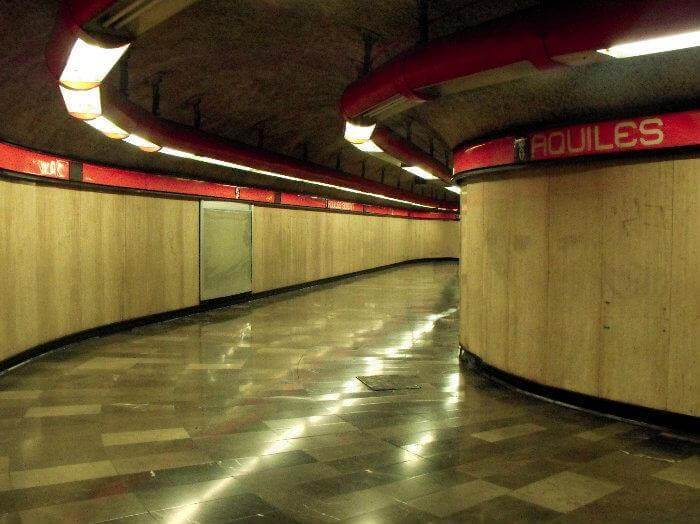 Leyenda del metro Aquiles Serdán