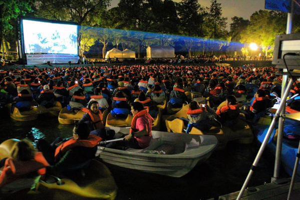 Lancha cinema en ciudad de méxico