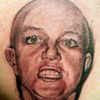 tatuarte la cara de un famoso